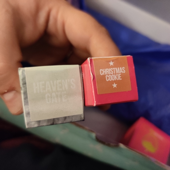 Jeffree Star Spring Premium Box - Picture 5 of 6